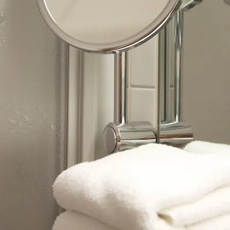 Hotel Arthotel Ana Neotel, Trademark Collection By Wyndham 4*