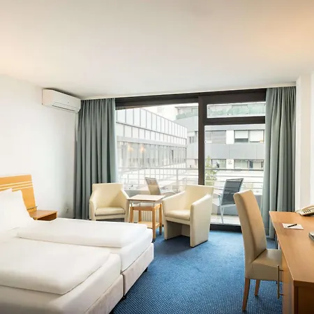 Ana Neotel, Trademark Collection By Wyndham Hotel Stuttgart