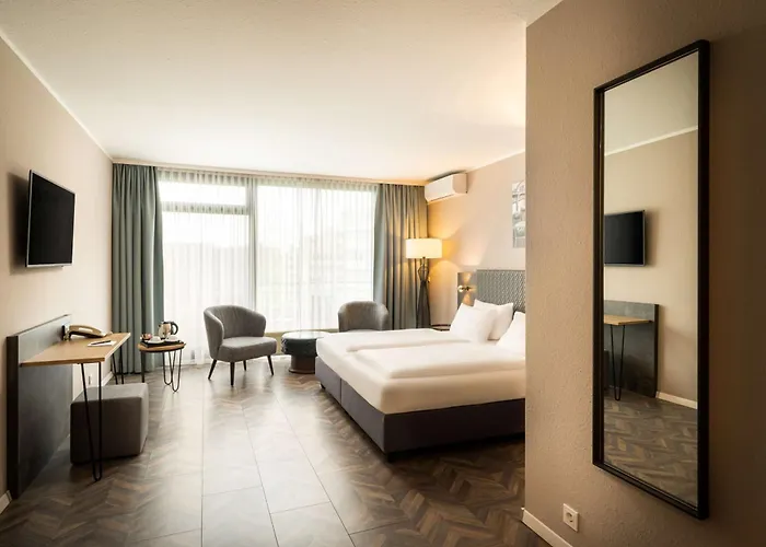 Ana Neotel, Trademark Collection By Wyndham Hotel