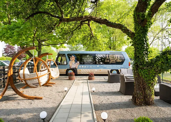 ホテル Arthotel Ana Neotel 4*