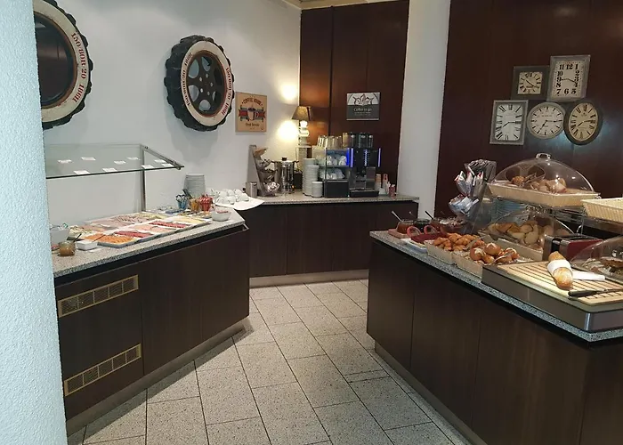 Arthotel Ana Neotel ホテル 4*