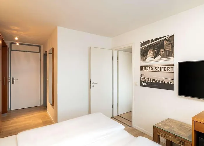 Ana Neotel, Trademark Collection By Wyndham Hotell